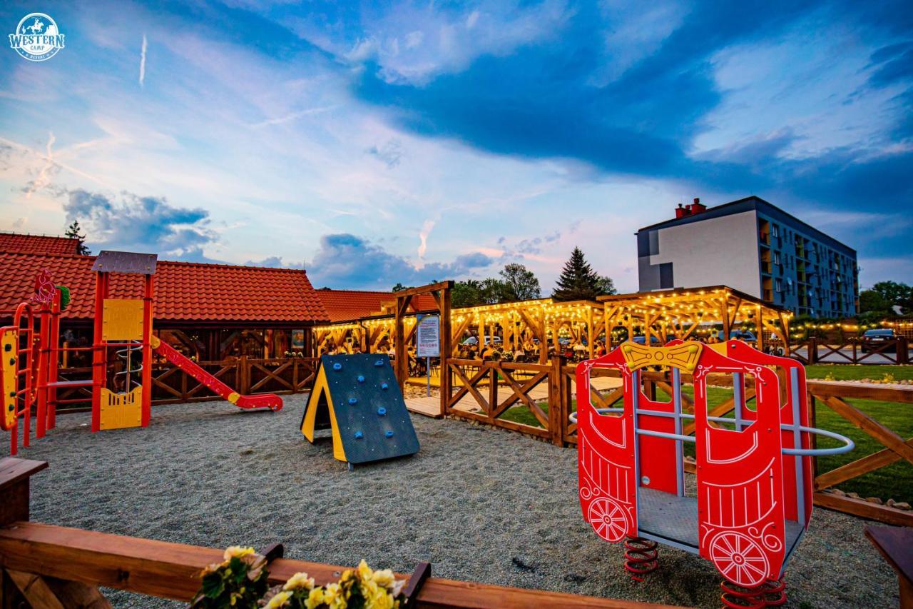 Western Camp Resort Zator Exterior photo